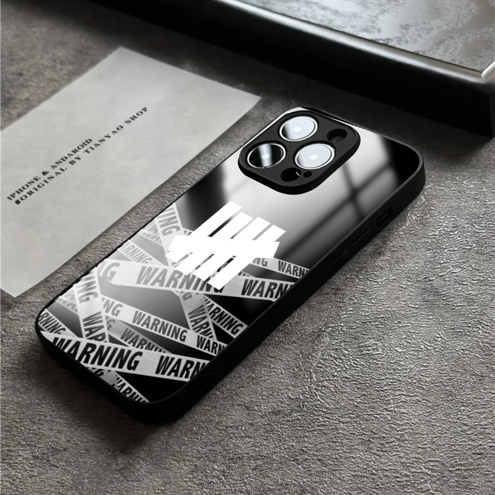 Stoere Undefeated logo hiphop  - Phone Cases Magnetic recensie en prijs