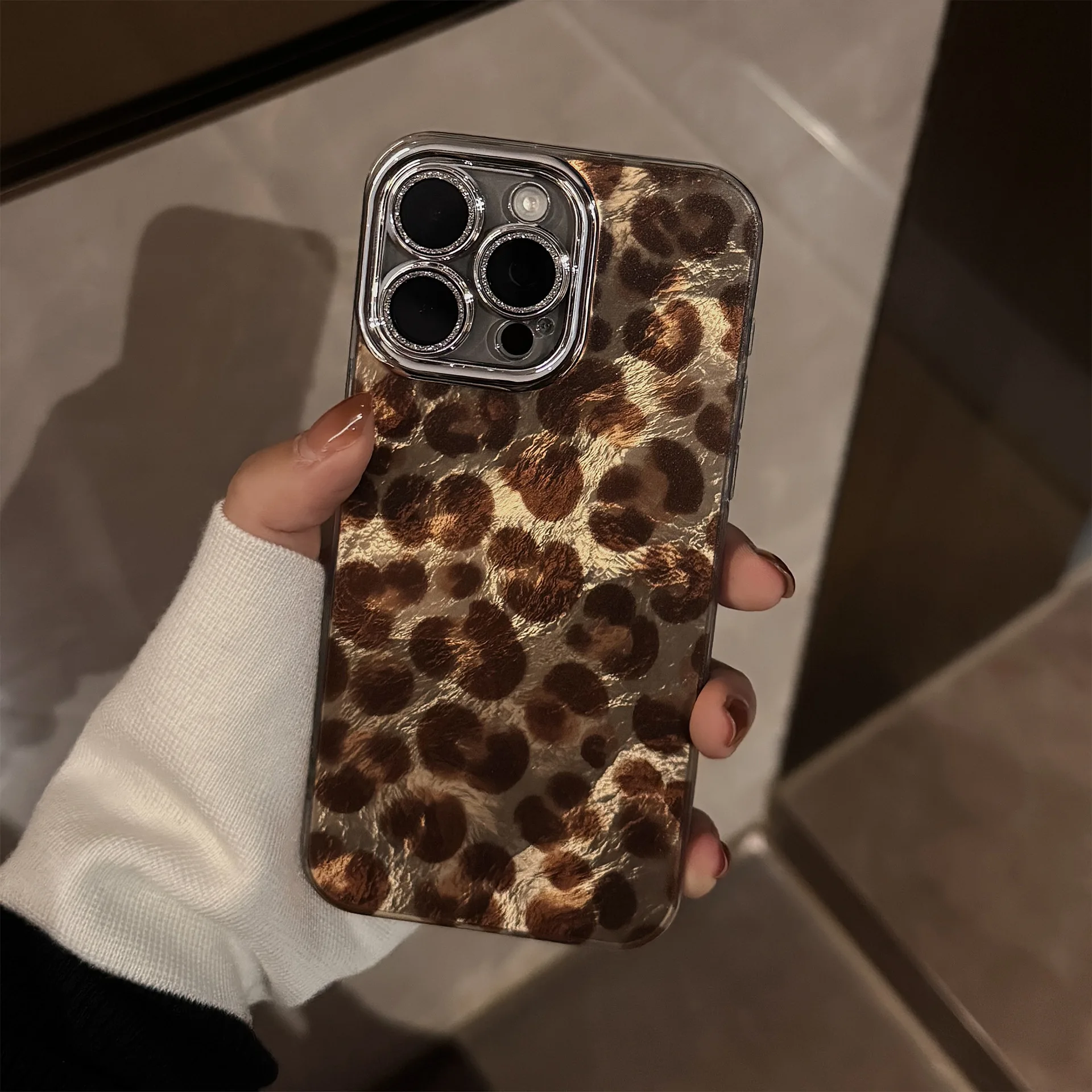 Luxe luipaardprint telefoonhoe - Glitter Shockproof Case recensie en prijs